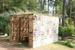 Atlanta-Sukkah-300x200